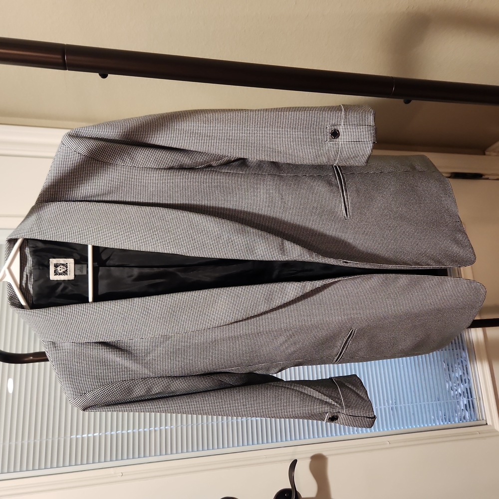 Houndstooth blazer